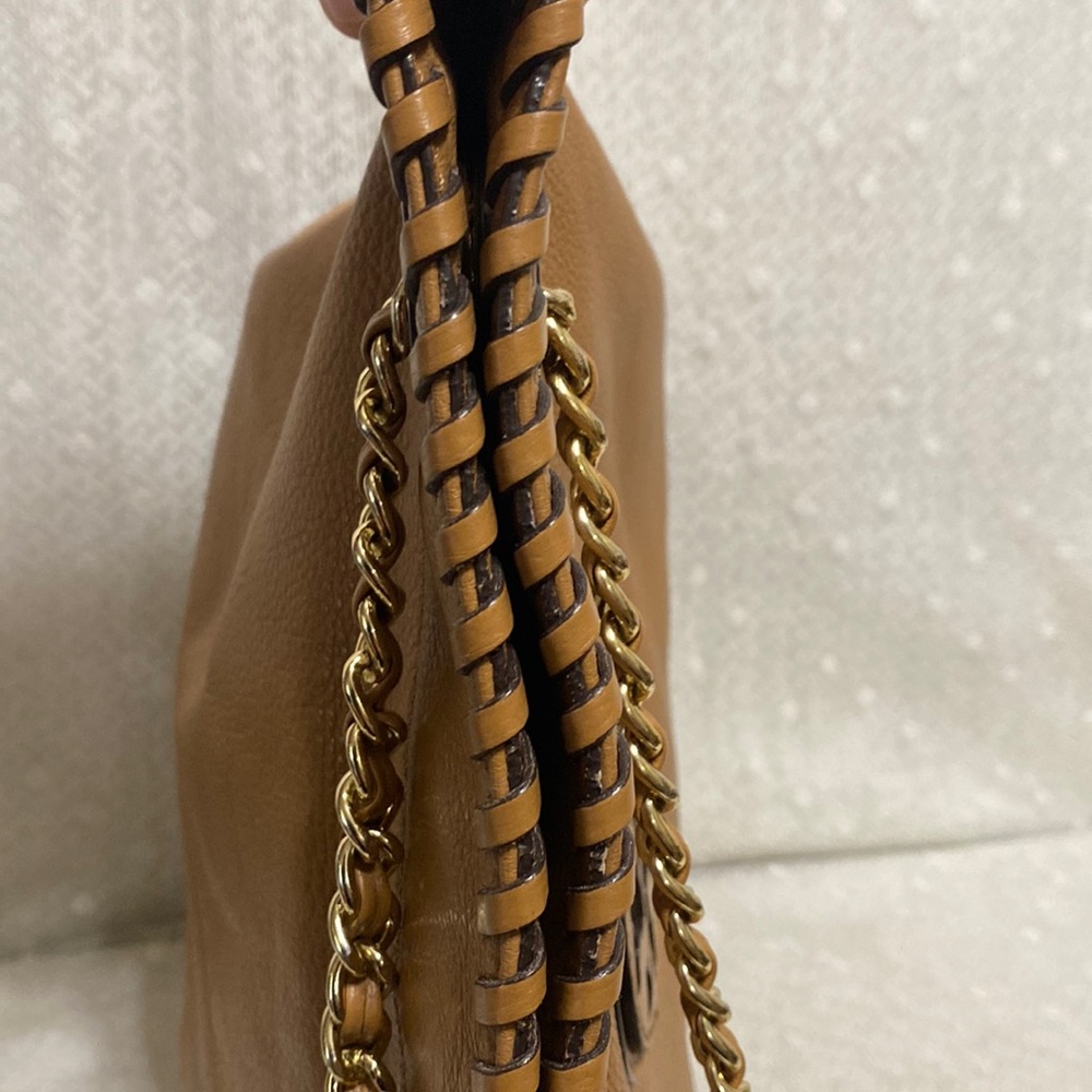 *SOLD*Tory Burch Marion Whipstitch Trimmed Pebbled Leather Shoulder Bag/Caramel - Picture 13 of 17